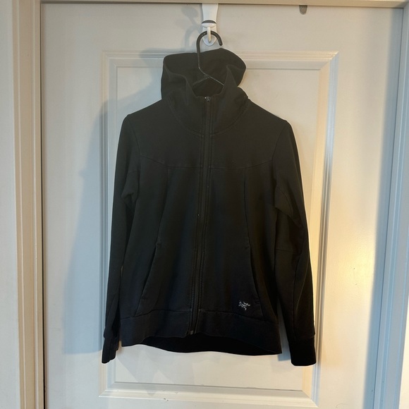 ARC’TERYX Black Full Zip Outdoor Hoodie Jacket, size Small - Picture 8 of 8
